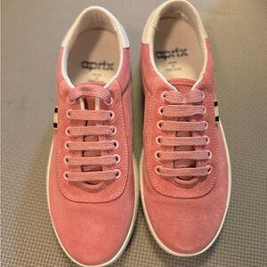 APRIX PINK Suede SNEAKERS SIZE 38. Unisex..